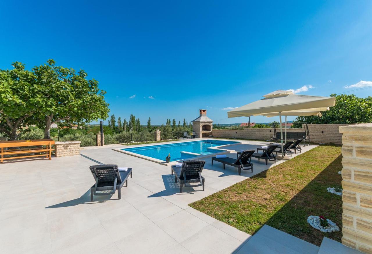 Poolincluded - Holiday Home Maslina Lisane Ostrovicke Dış mekan fotoğraf